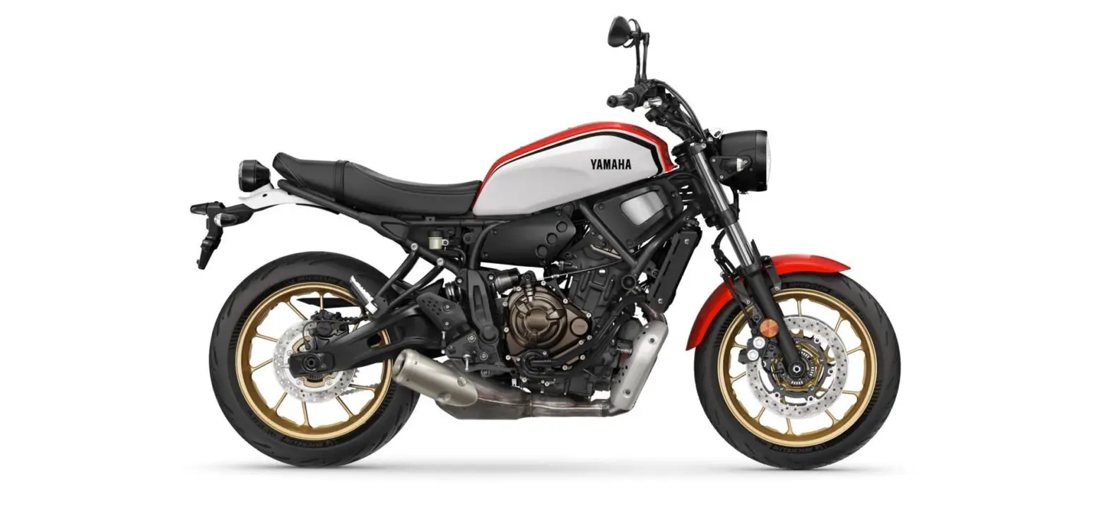 2021 Yamaha Xsr700 - Mtm690 Owners Manual 2021 Yamaha Xsr700 - Mtm690 Owners Manual