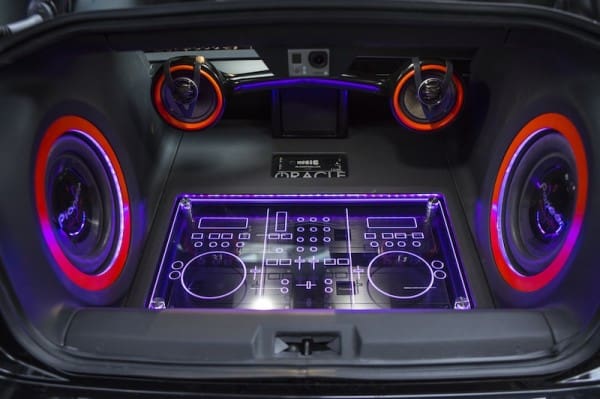 Boss High Power Car Audio Amplifier User Manual Boss High Power Car Audio Amplifier User Manual