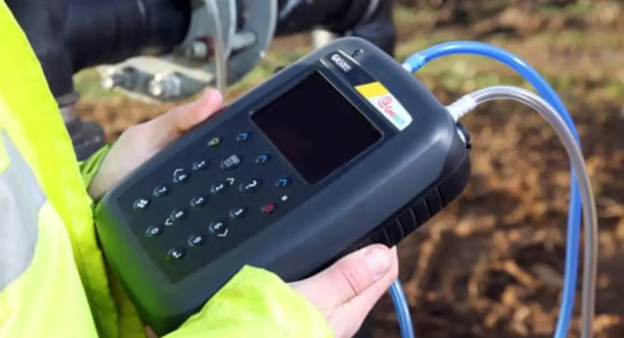 Qed Ga5000 Gas Analyzer Anemometer For Gas Flow Measurement Instructions Qed Ga5000 Gas Analyzer Anemometer For Gas Flow Measurement Instructions