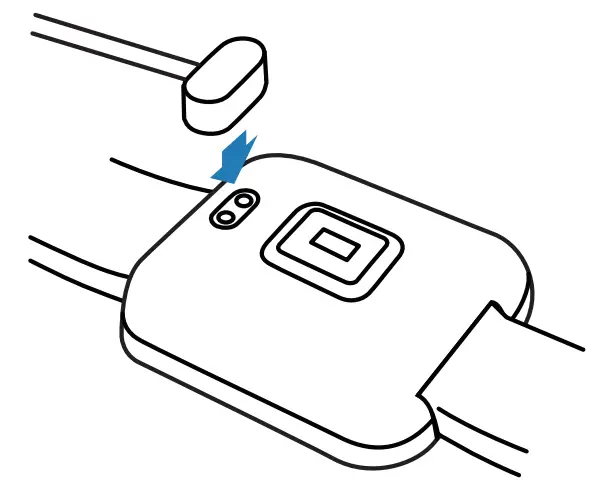 DAS 4 SP10 Two Tone Rubber Strap Watch - charging