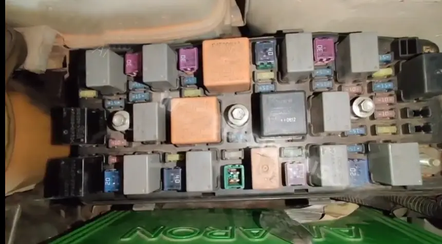 Chevy Captiva Fuse Box Diagram