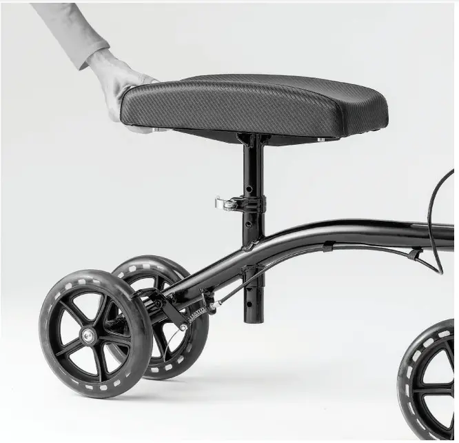 MEDLINE MDS86000G4 Four Wheeled - ocking pin