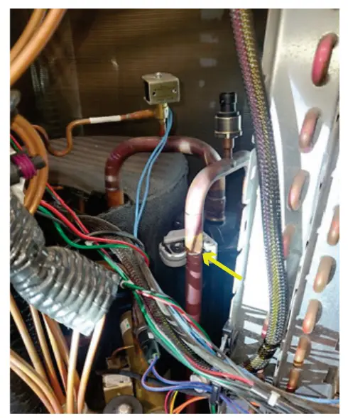 BEHLER YOUNG 348719 701 Muffler Kit- fig 8