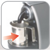 Nespresso Essenza C90 Place a container