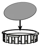 AEROPRESS Hod and Cold Brew Coffee Maker - Put filter