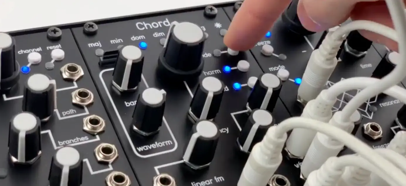 Qu-bit Original Chord Module User Manual Qu-bit Original Chord Module User Manual