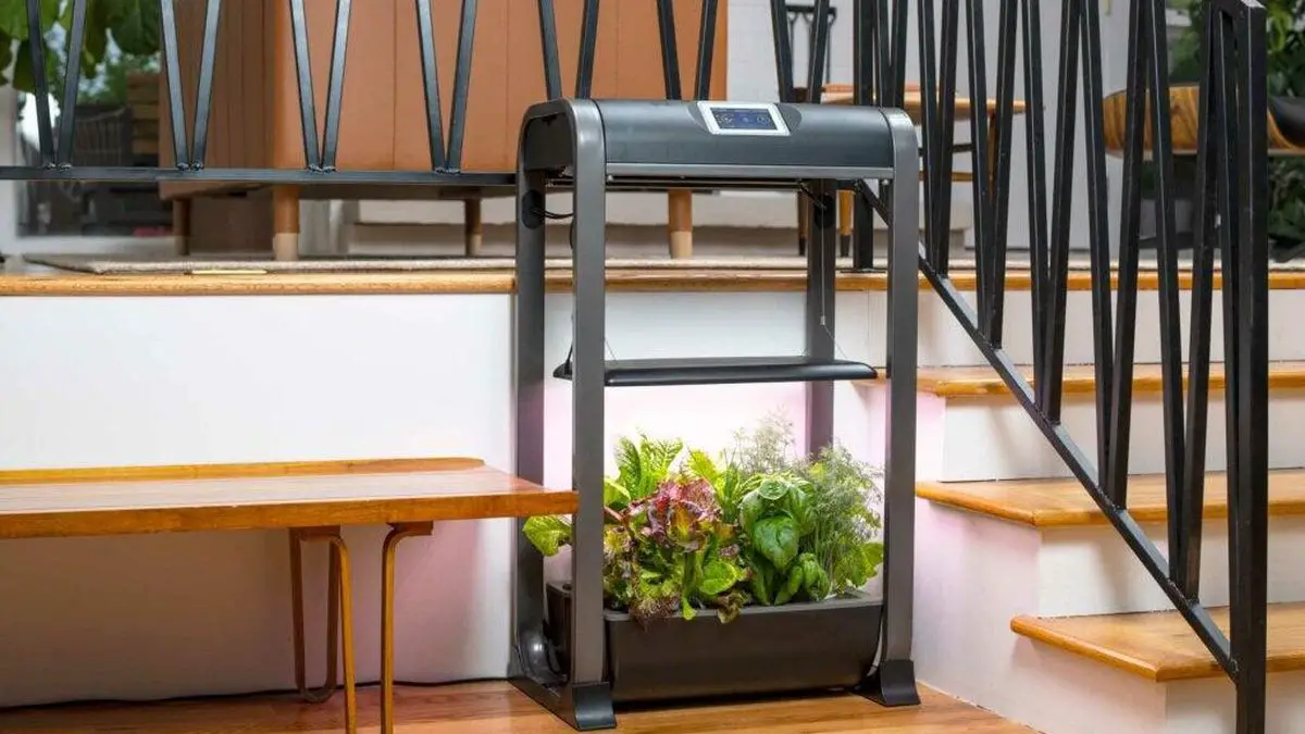 Aerogarden Farm 12/12xl User Guide Aerogarden Farm 12/12xl User Guide