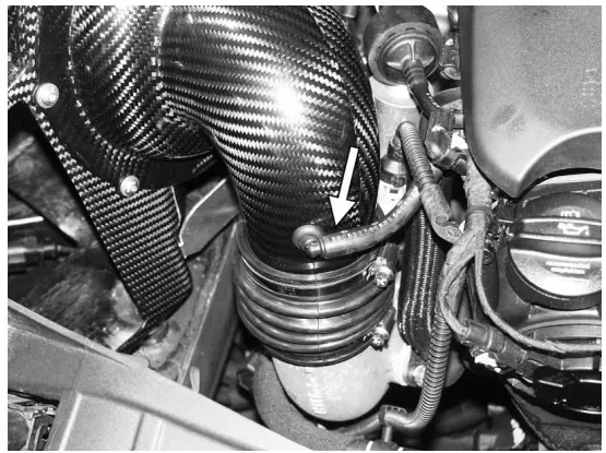 APR-B9-2.0T-Carbon-Fiber-Intake-12