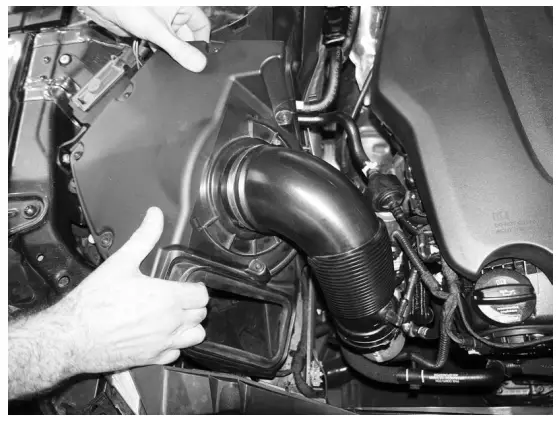 APR-B9-2.0T-Carbon-Fiber-Intake-6