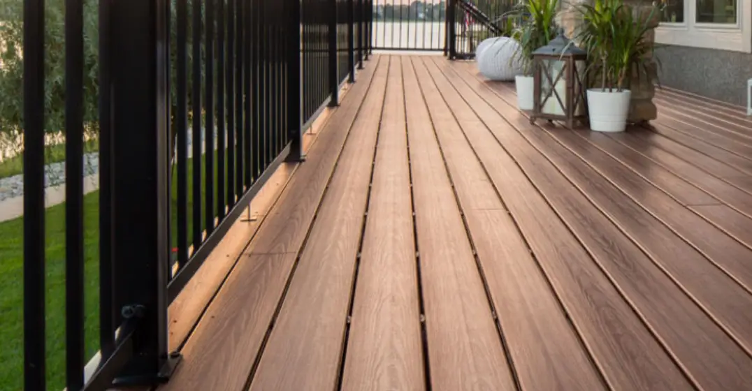 Armadillo Composite Decking 93312 Mesa Composite Universal Rail Installation Guide Armadillo Composite Decking 93312 Mesa Composite Universal Rail Installation Guide