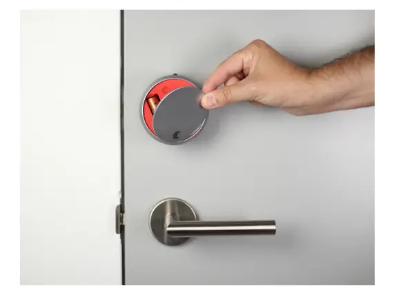 August-AUG-SL-CON-S03-Silver-Smart-Lock-Fig-13