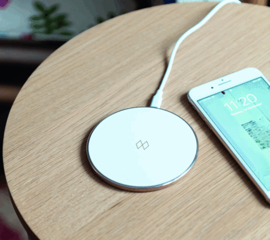 UMAGE UNIFIER Wireless Charger - Fig