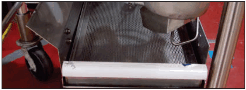 NOBLE I E SERIES I HH Low Temperature Tall Door Type Dishwasher - After Cleaning