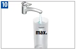 Nespresso Breville BEC300 Empty and rinse the water tank