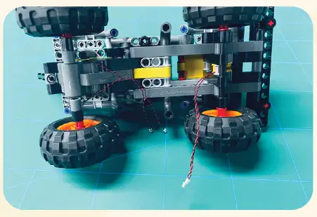 GAME-OF-BRICKS-Light-Kit-for-Monster-Jam-Max-D-42119-FIG-6