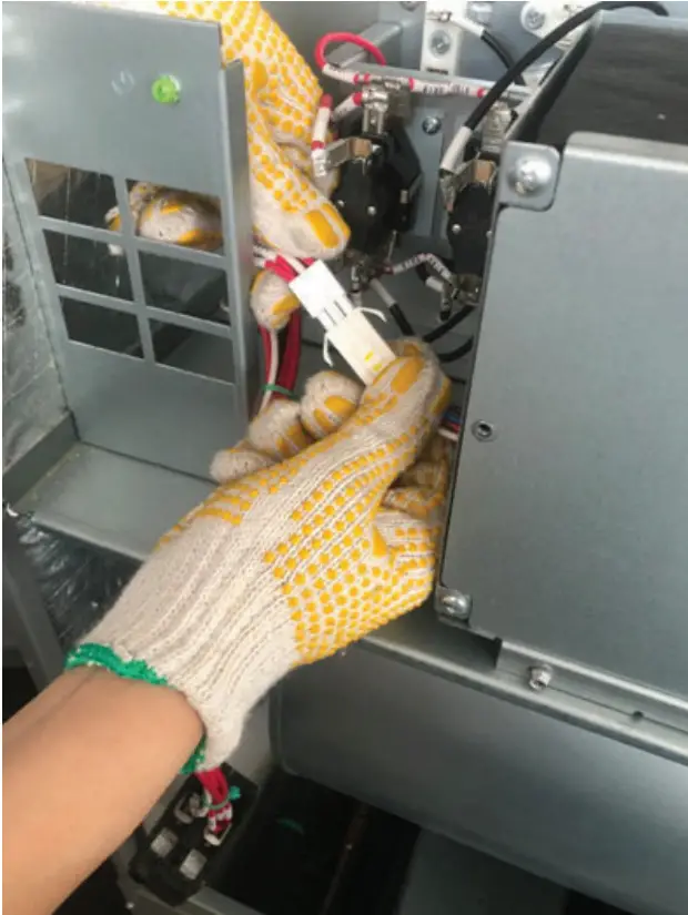 MRCOOL MHKU Electric Heat Kit - Connect the Electric Heat Kit