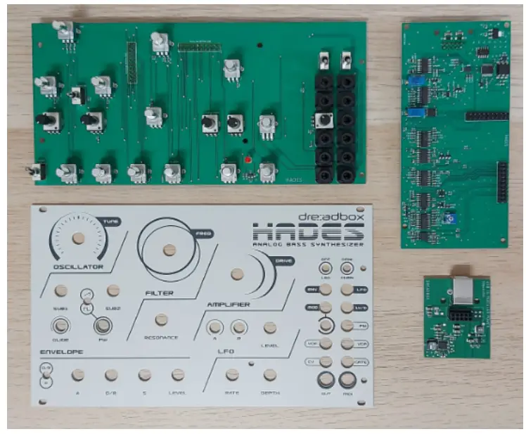 dreadbox HADES Analog Bass Synthesizers - fig 1