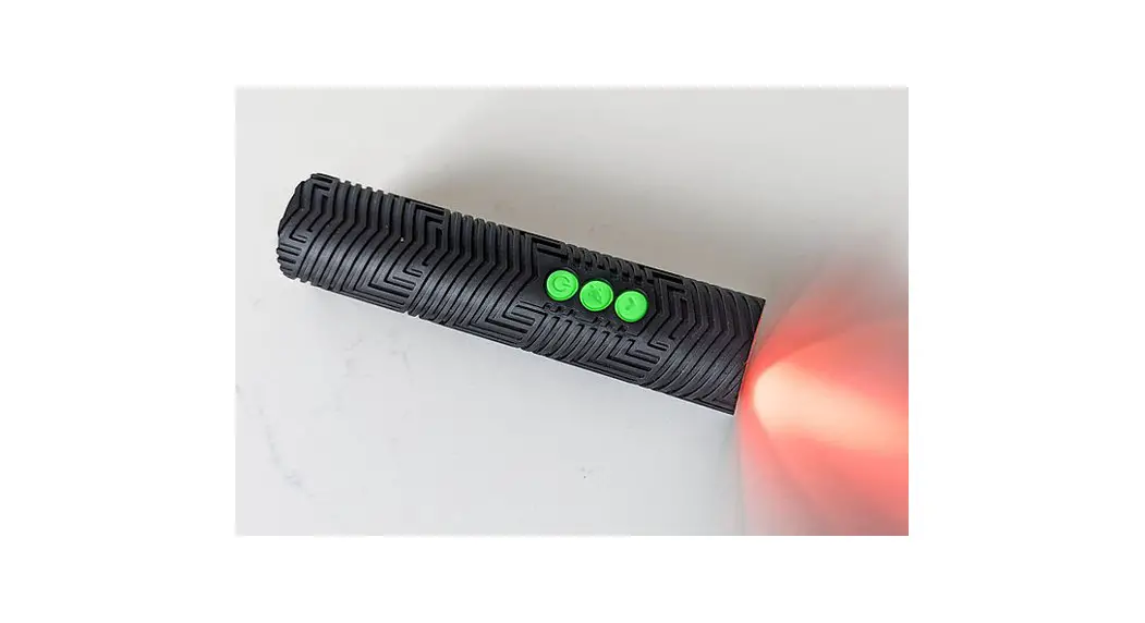 Ants On A Melon Rgb Critter 2.0 Flashlight Owner's Manual