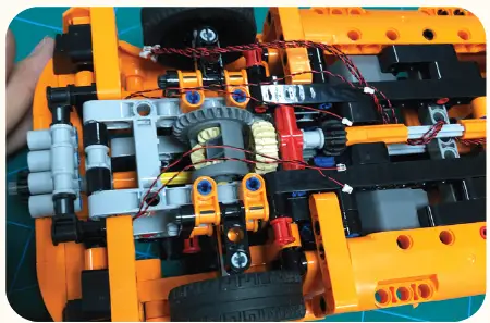 GAME-OF-BRICKS-Light-Kit-for-Chevrolet-Corvette-ZR1-42093-fig-8