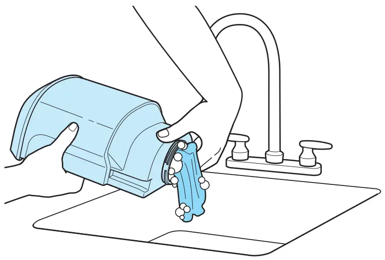 BISSELL 3599H Spotclean Max Portable Deep Cleaner - Dirty Water Tank 4