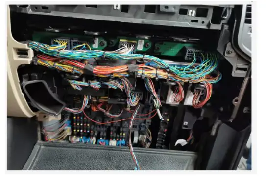 AUTEL ATS100 Intelligent Turn Assist System - cab3