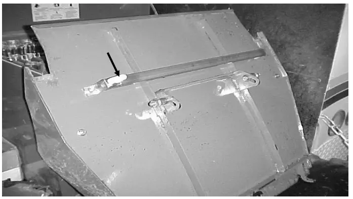 JOHN DEERE 676 7000 Series - 5