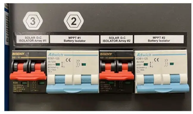 RedEarth HoneyBadger Battery Storage Systems - fig 10