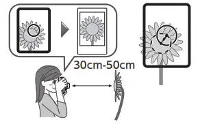 FUJIFILM-BO-13-Instax-Mini-11-Taking a closeup