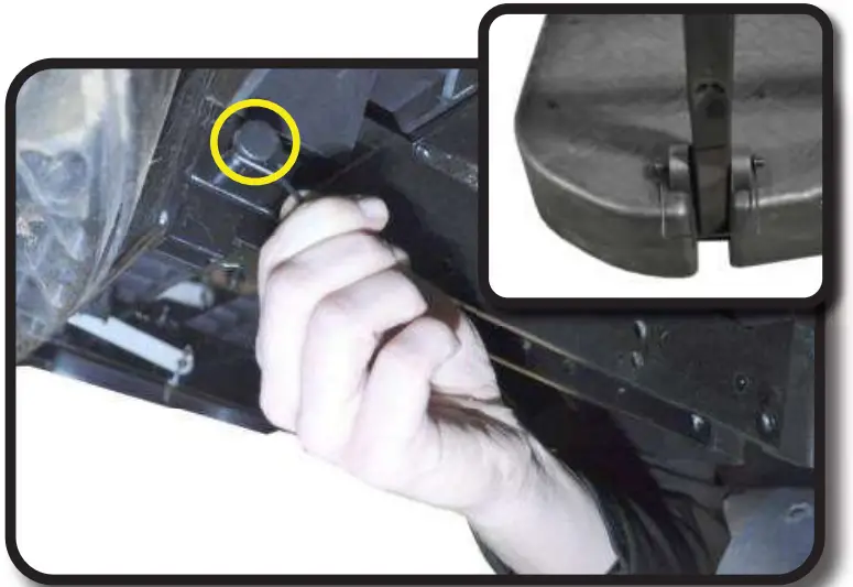 E-Z-GO-RXV-TITAN1000-2021-Titan-1000-Rear-Seat-FIG-16