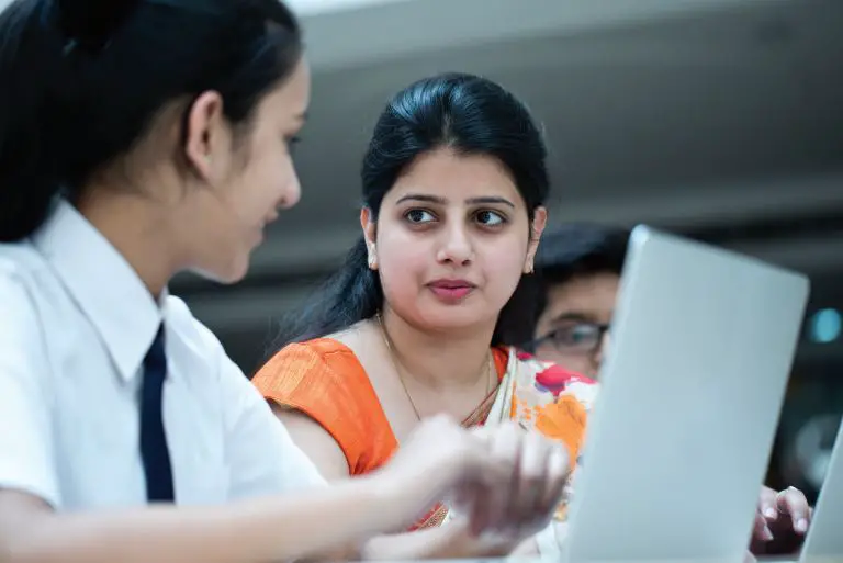 turnitin Evaluating Source Credibility User Guide - Student