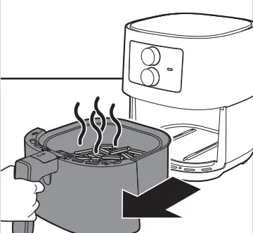 PHILIPS HD920X 4.1 Litre Air Fryer - Pull out the pan