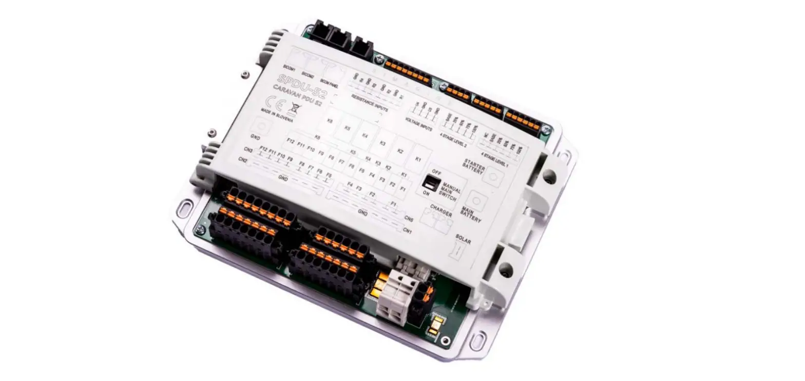 Simarine Caravan Spdu-52 Master Power Unit User Manual Simarine Caravan Spdu-52 Master Power Unit User Manual