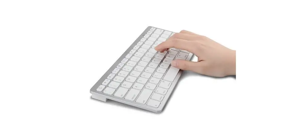 Shenzhen Weiyucheng Technology Wy-098 Bluetooth Keyboard Instructions Shenzhen Weiyucheng Technology Wy-098 Bluetooth Keyboard Instructions