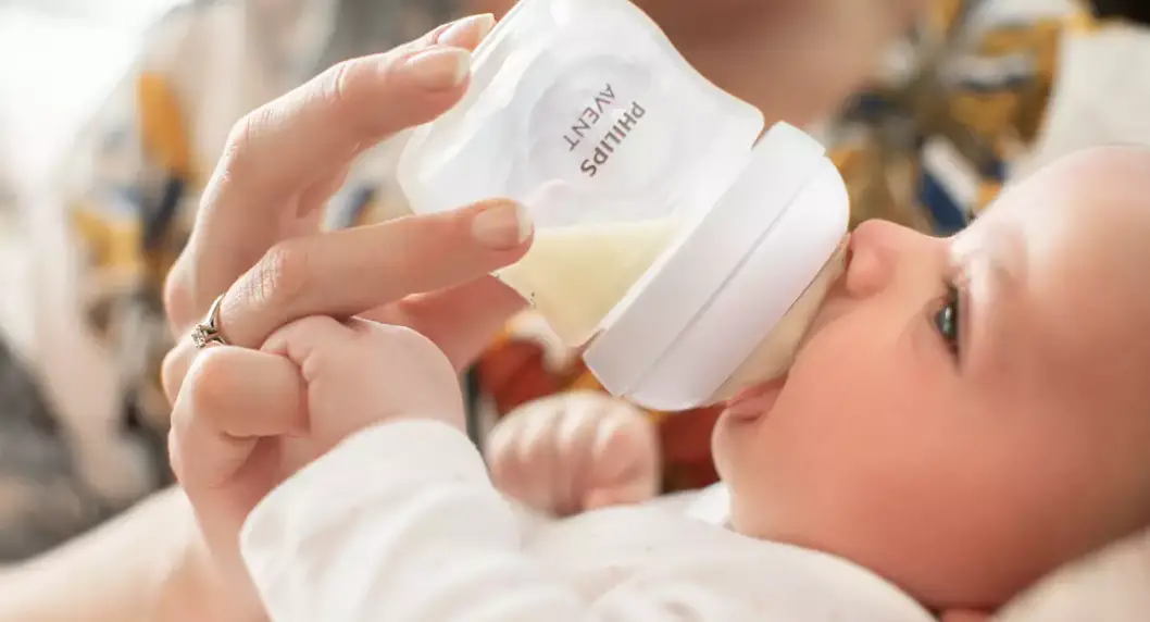 Philips Scy900 Avent Natural Baby Bottle With Natural Response Nipple User Manual