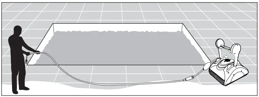 USING THE POOL CLEANER