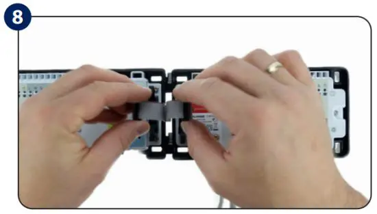 SALUS KL04NSB 24V Extension Module Wiring Centre - INSTALLATION 8