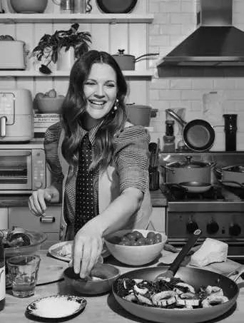 Beautiful 19151 BTFL 2QT Enameled Cast Iron Dutch Oven - figure 1