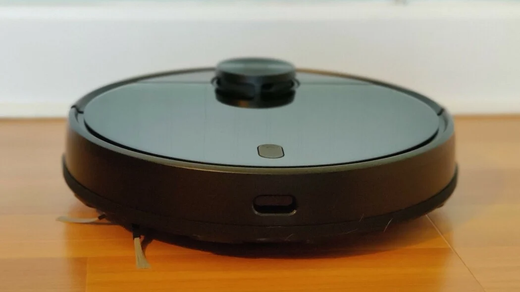 Wyze Wvcr200s Robot Vacuum Cleaner Instruction Manual Wyze Wvcr200s Robot Vacuum Cleaner Instruction Manual