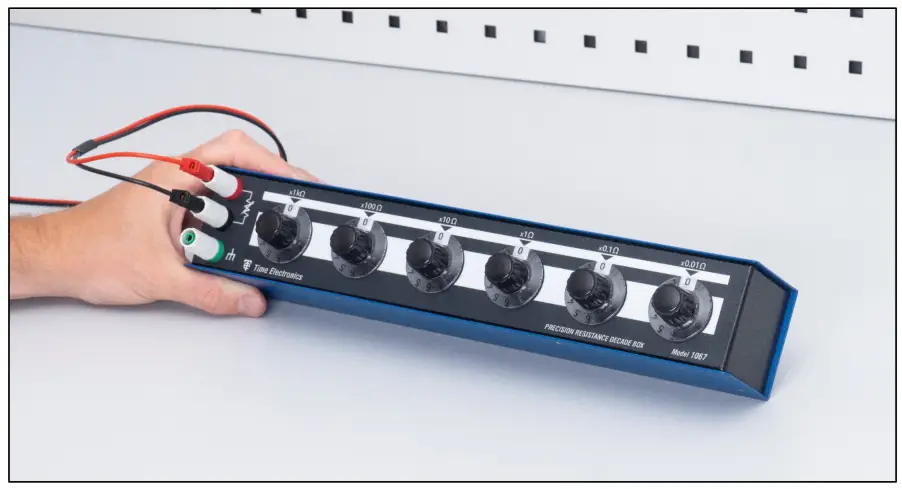 Time Electronics 1067 Precision Resistance Decade Box - fig