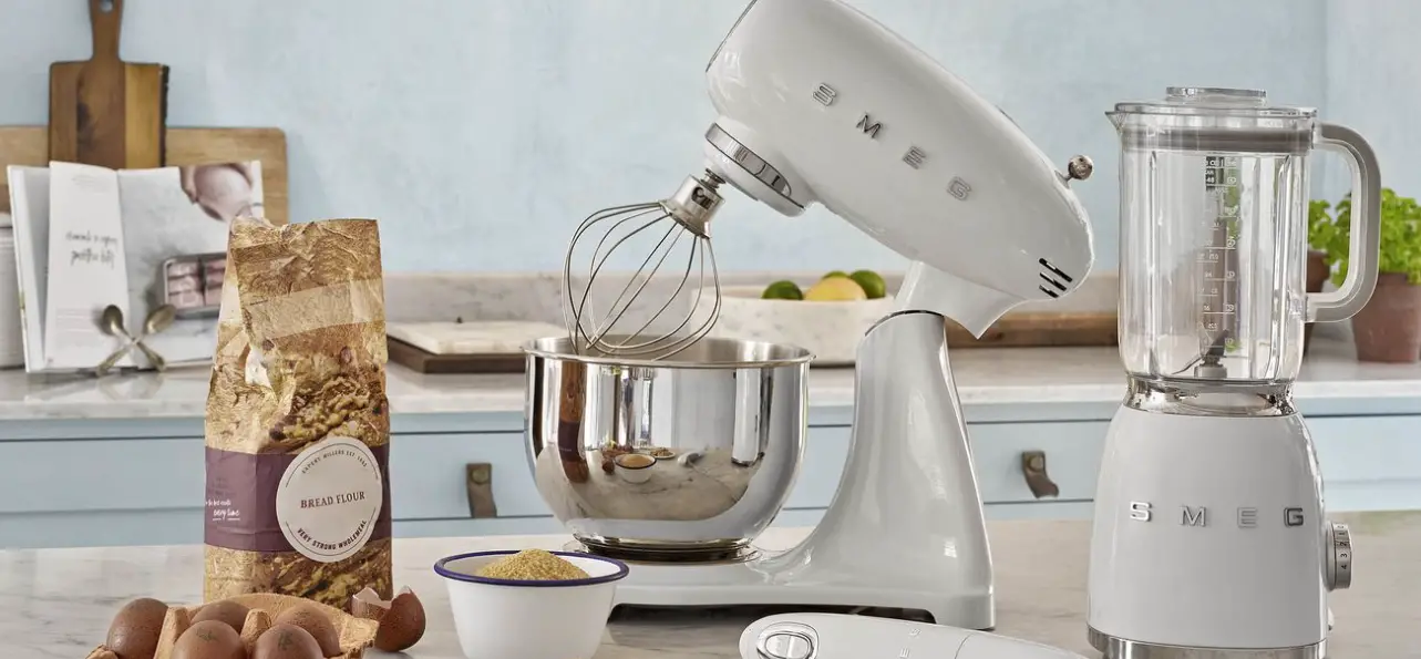 Smeg Hbf02wheu Hand Blender Instruction Manual Smeg Hbf02wheu Hand Blender Instruction Manual