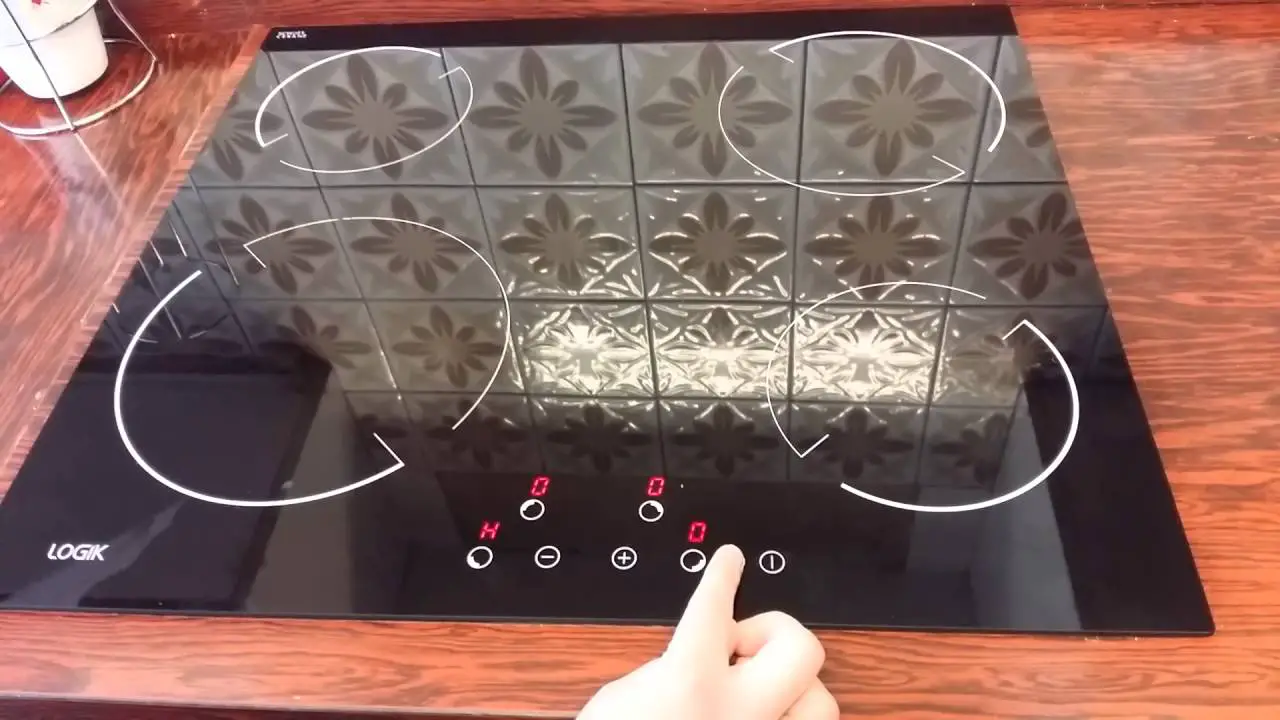 Logik Lchobtc16 Ceramic Hob Instruction Manual