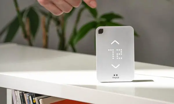 mysa-AC-V1-0-Smart-Thermostat-for-Air-Conditioners-fig-1