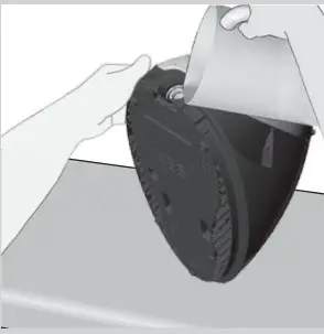 PHILIPS GC9600 Range Perfect Elite Plus Steam Generator Iron - Descaling the soleplate 4