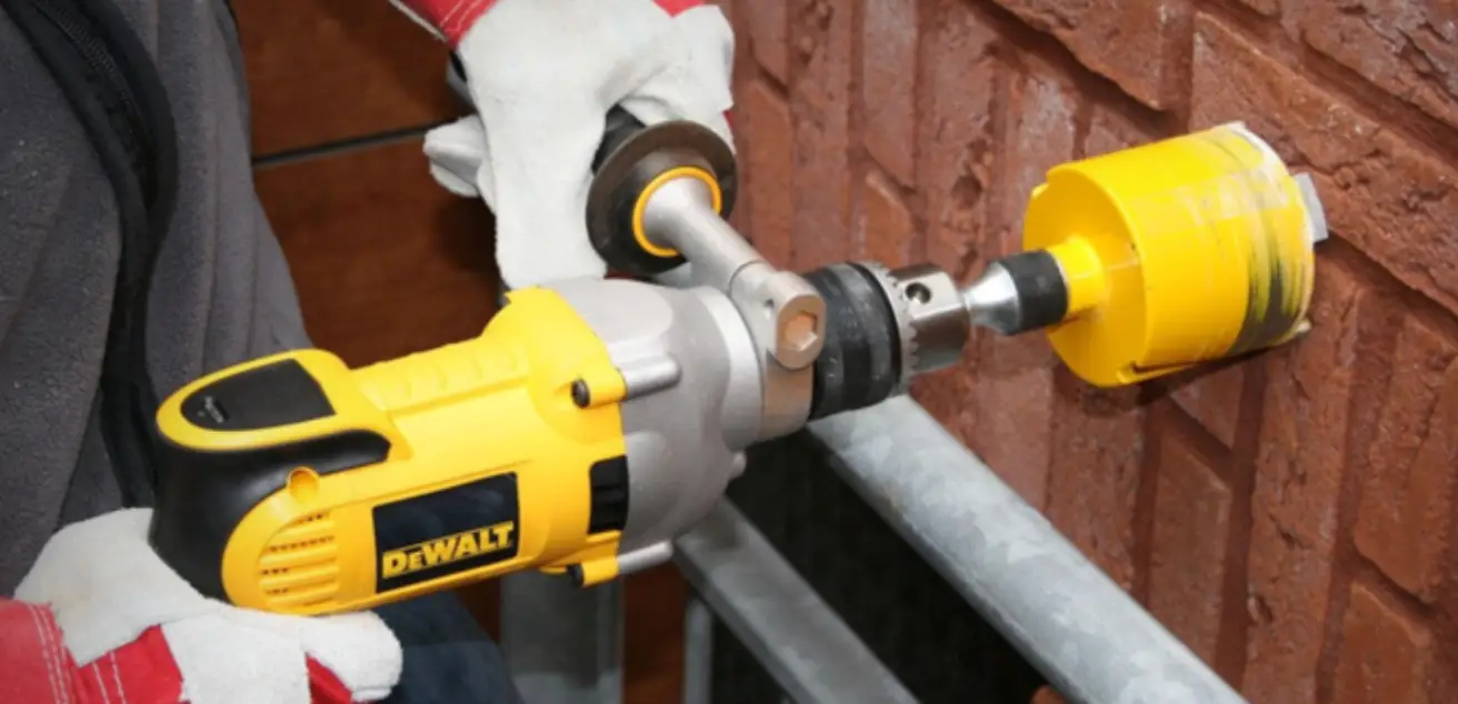 Dewalt D21570 1300w -2 Speed Dry Diamond Drill Instructions Dewalt D21570 1300w -2 Speed Dry Diamond Drill Instructions