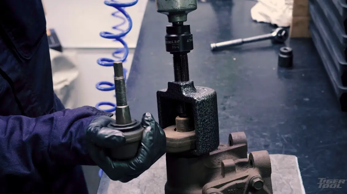 Tiger Tool 10386 Pitman Arm Spreader Instructions