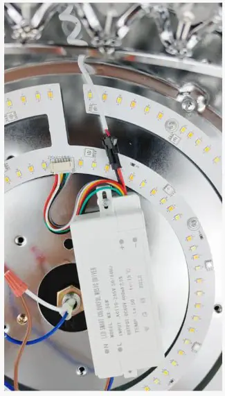 Warmiplanet BSLY9078 Ceiling Fan with Light - remote 2