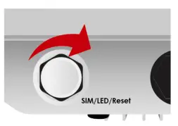 RidgeWave Gigabit LTE Outdoor Router-Pole between8