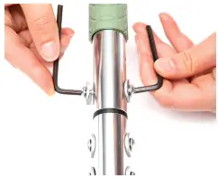 HOSELINK 651N Stand-up Weed Puller - Assembly3