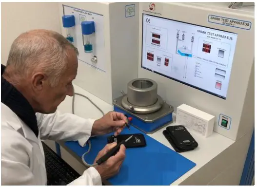 Atexxo Manufacturing ATEX ipad Pro 11 Explosion Proof Tablet - Figure 2