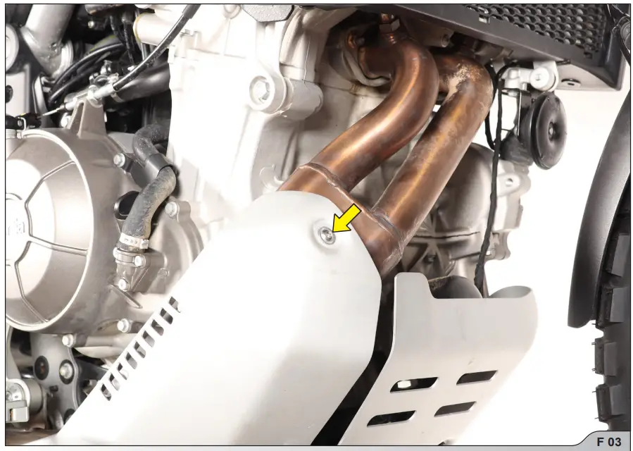 AKRAPOVIC AKE A6R1 Racing Line Full System Exhaust - fig2